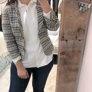 Cabi size 8 black & white circle print career blazer